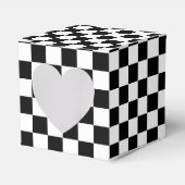 Classic Black with White Square Pattern Heart Geschenkschachtel (Vorderseite)