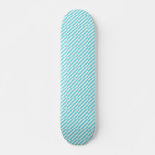 Classic blue and white diagonal stripes skateboard (Vorne)