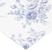 Classic Blue Flowers Pattern French blue toile Tischdecke (Schrägansicht)