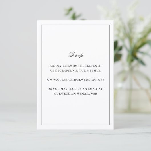 Classic Border Black and White Timeless Wedding RSVP Karte (Stehend Vorderseite)