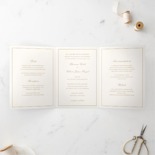 Classic Border Ivory and Gold Timeless Wedding Dreifach Gefaltete Einladung (Innenseite)