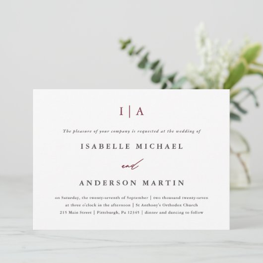 Classic Burgundy Monogram Wedding Einladung (Stehend Vorderseite)