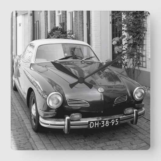 Classic Car Karmann Ghia Quadratische Wanduhr (Vorderseite)
