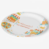 Classic Carnival Storybook Birthday Pappteller (Schrägansicht)