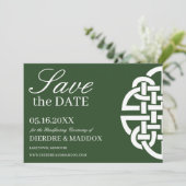Classic Celtic Knot Green Handfasts Save The Date (Stehend Vorderseite)