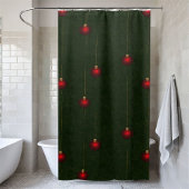 Classic Christmas Green Red Ornament Duschvorhang