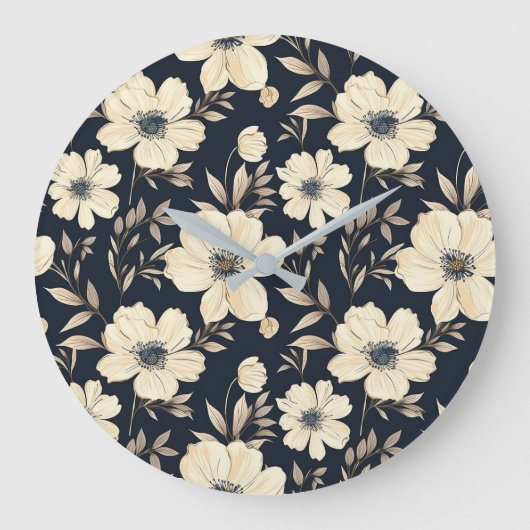 Classic Cream Flowers On Dark Navy Blue Background Große Wanduhr (Vorderseite)
