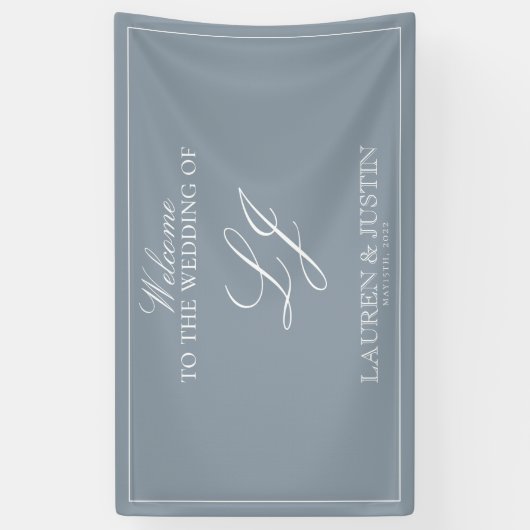 Classic Dusty Blue Script Moderne Monogram Willkom Banner (Vertikal)