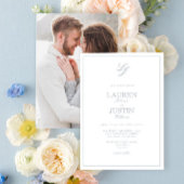 Classic Dusty Blue Script Monogram Foto Wedding Einladung