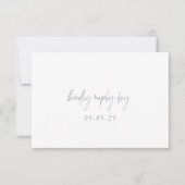 Classic Dusty Lilac Elegant Wedding RSVP Karte (Vorderseite)
