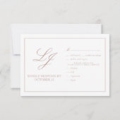 Classic Dusty Rose Calligraphy Monogram Wedding RSVP Karte (Rückseite)