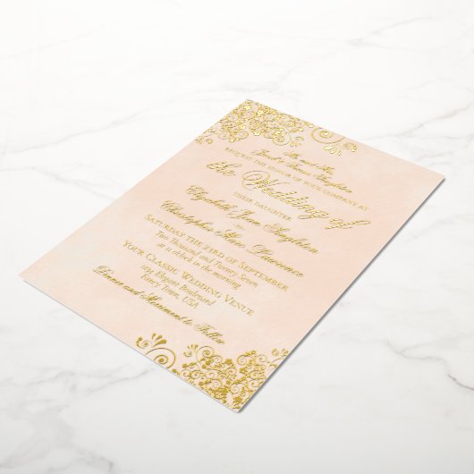Classic Elegance Marbled Peach Formal Wedding Gold Folieneinladung (Gedreht)