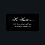 Classic Elegant Black Wedding Rücksendeadresse Adressaufkleber<br><div class="desc">Das formale Schwarz-Weiß-Hochzeitsdesign zeichnet sich durch eine wunderschöne Typografie aus,  die ein traditionelles,  geblüht Kalligrafieschrift mit klassischer Blockschrift kombiniert.</div>