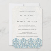 Classic Elegant Blue + White Beach Wedding Einladung (Vorderseite)