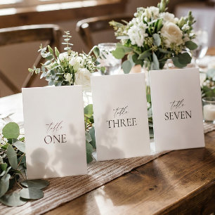 Classic Elegant Schwarz-weiß Wedding Tischnummer P Sockelschild