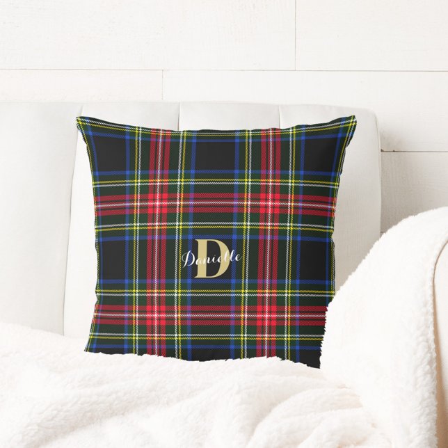 Classic Elegant Tartan Monogram Name Christmas Kissen (Classic Elegant Tartan Monogram Name Christmas Throw Pillow)