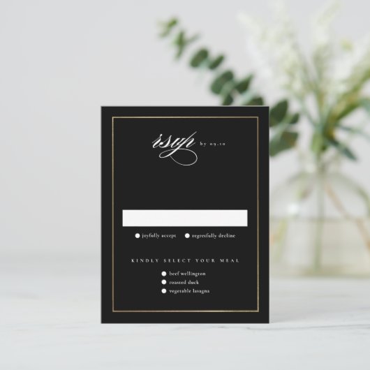 Classic Elegante Script Gold Wedding RSVP Karte (Stehend Vorderseite)
