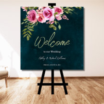 Classic Emerald Green Floral Dark Moody Wedding