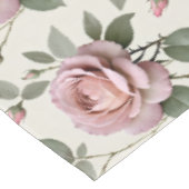 Classic English Roses In Soft Shades Of Pink  Tischdecke (Schrägansicht)