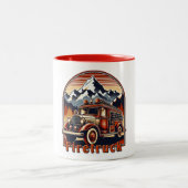 Classic Fire Truck & Mountain Zweifarbige Tasse (Mittel)