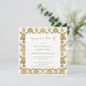 CLASSIC GOLD DAMASK FLORAL PATTERN VERLOBUNG EINLADUNG (Stehend Vorderseite)