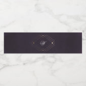 Classic Gold Deko Lila Calligraphy Monogram Wasserflaschenetikett (Einzelnes Label)