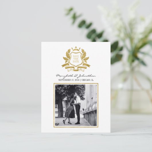 Classic Gold Wappen Save the Date Postkarte (Stehend Vorderseite)