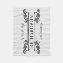 Classic Gray Acanthus Leaf Monogram Eleganter Stre Fleecedecke