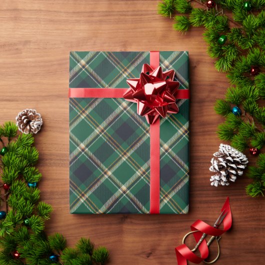 Classic Green Blue Yellow Plaid Pattern Holiday Geschenkpapier (Feiertagsgeschenk)