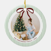 Classic Green Stripes Red Bow Christmas Keramik Ornament (Hinten)