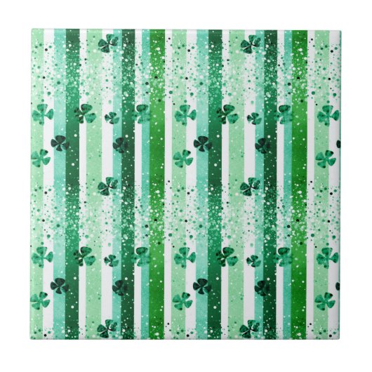 Classic Green White Vertical Stripes Shamrocks Fliese (Vorderseite)