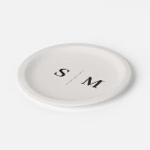 Classic Ivory Monogram Wedding Pappteller (Schrägansicht)