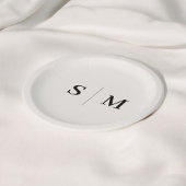 Classic Ivory Monogram Wedding Pappteller