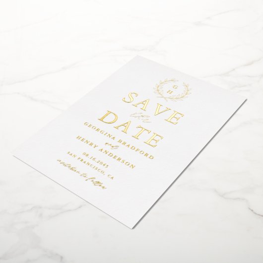 Classic Laurel Wreath Monogram Save the Date Folieneinladung (Gedreht)
