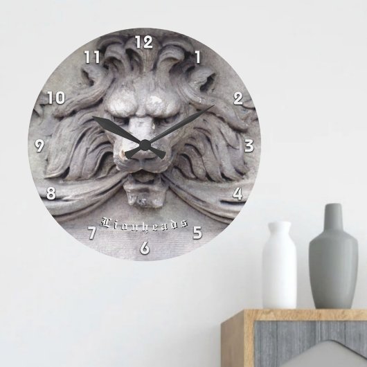 Classic LionHead Architectural Relief mit Namen Große Wanduhr