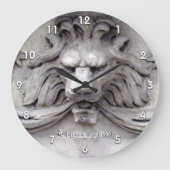 Classic LionHead Architectural Relief mit Namen Große Wanduhr (Vorderseite)