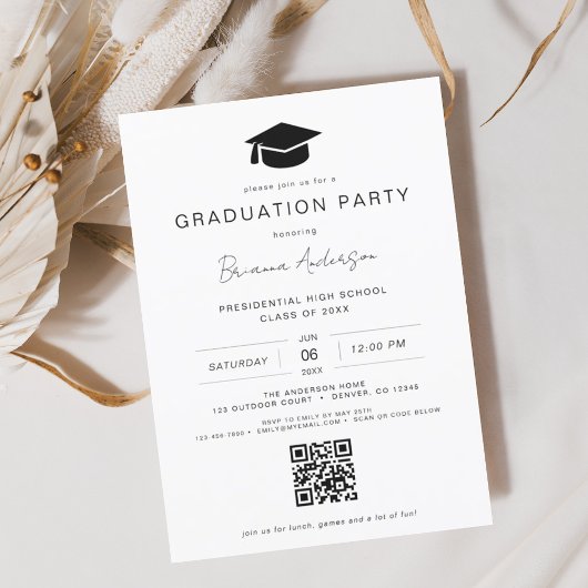 Classic Minimalistisch QR Code Graduation Party Einladung