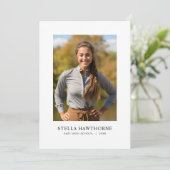 Classic Modern Minimal Photo Graduation Ankündigung (Stehend Vorderseite)