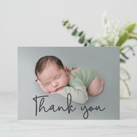 Classic Modern Vielen Dank Baby Junge Foto Birth Ankündigung (Stehend Vorderseite)