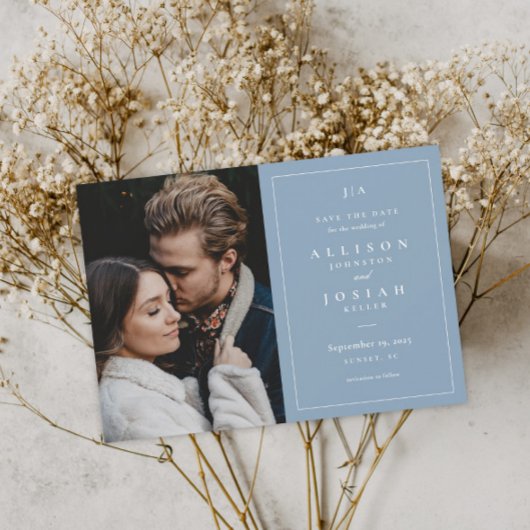 Classic Monogram Dusty Blue Wedding Foto Save The Date