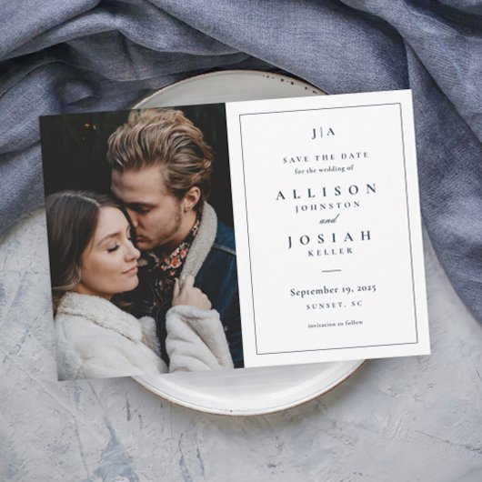 Classic Monogram Navy Blue and White Wedding Foto Save The Date