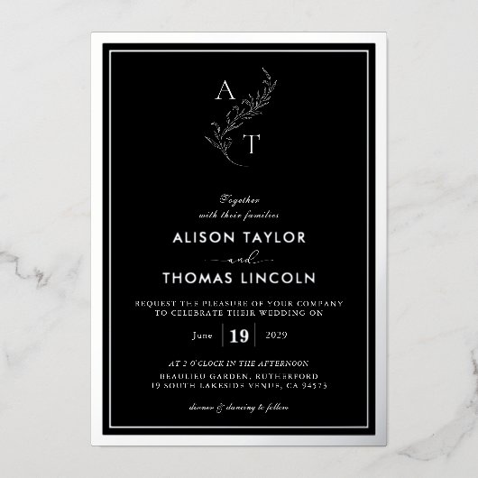 Classic Monogram Wedding Black and Silver Folieneinladung (Vorderseite)