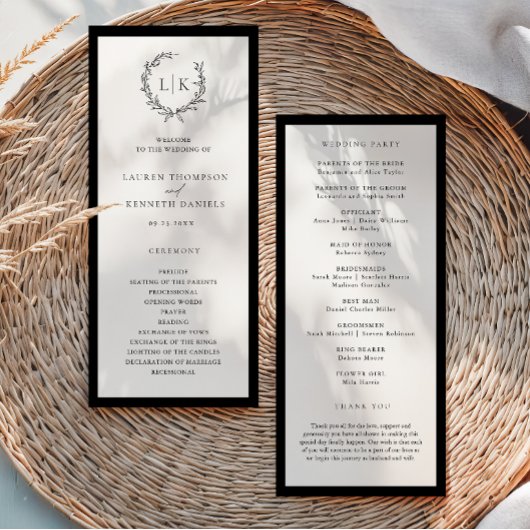 Classic Monogram Wreath Wedding Program Menükarte