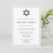 Classic Navy Blue Gold Star Bar Mitzvah Einladung (Stehend Vorderseite)