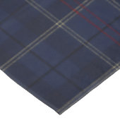 Classic Navy Blue Plaid Christmas Tischdecke (Schrägansicht)
