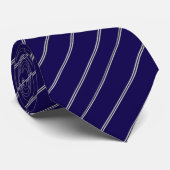 Classic Navy Blue & Silver Diagonal Pinstripe Krawatte (Gerollt)