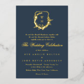 Classic Navy mit Monogramm Hochzeitsgold Wappen Folieneinladung (Vorderseite)