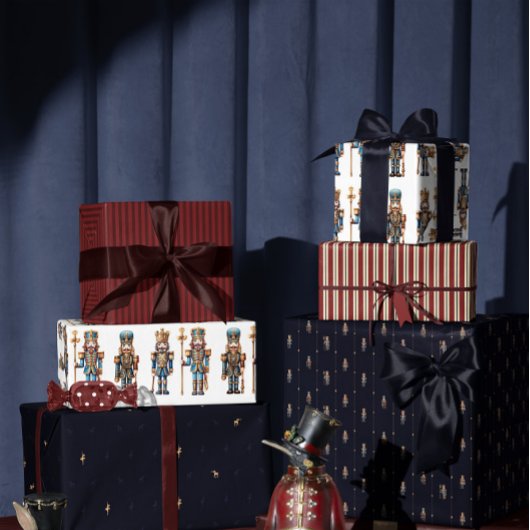 Classic nutcracker wrapping paper geschenkpapier