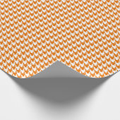 Classic Orange and White Houndstooth Pattern Geschenkpapier (Ecke)