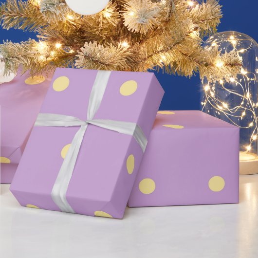 Classic Pastel Purple & Yellow Polka Dots Pattern Geschenkpapier (Feiertage)